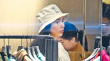 向佐郭碧婷大方牵手逛街撒狗粮 互望眼神爱恋满满