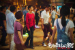 《南方车站》8月将映 胡歌桂纶镁跳魔性广场舞