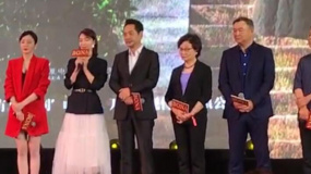 《决胜时刻》王丽坤“临危受命” 坦言在领袖面前感觉自己很渺小