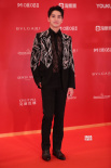 王大陆携手《生化》女主 《素人特工》剧组登红毯
