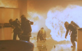 《十万火急》火场爆炸，消防员面临生死考验