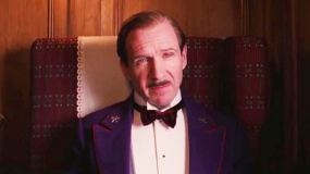 颜值与演技齐飞英国男演员 偶然出演“伏地魔” 成就灵魂角色