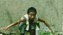 电影频道国产电影展播 看“小英雄雨来”和敌人斗智斗勇