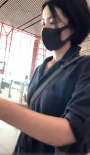 王菲休閑裝與李嫣現(xiàn)身機(jī)場 網(wǎng)癮少女大玩下衣失蹤
