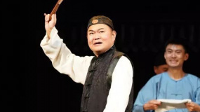 北京人藝演員、導(dǎo)演班贊英年早逝 馮遠征、藍盈瑩等發(fā)文悼念