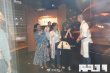 再見依舊是朋友？ 前夫現(xiàn)身SHE聚餐四人有說有笑