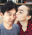 导演温子仁晒照宣布结婚喜讯 娇妻英格丽美艳动人