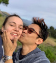 导演温子仁晒照宣布结婚喜讯 娇妻英格丽美艳动人