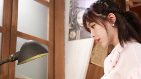 《足跡》這樣知性美的楊紫你見過嗎？