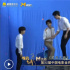 刘昊然吃瓜眼神看周冬雨易烊千玺 拍摄现场超有爱