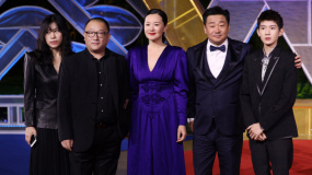 《地久天長》紅毯專訪 王源留學(xué)期間特意回國