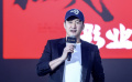 沈腾投身《全民狂欢》 “喜剧新人”吴京求提携