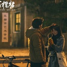 藍(lán)色百褶裙