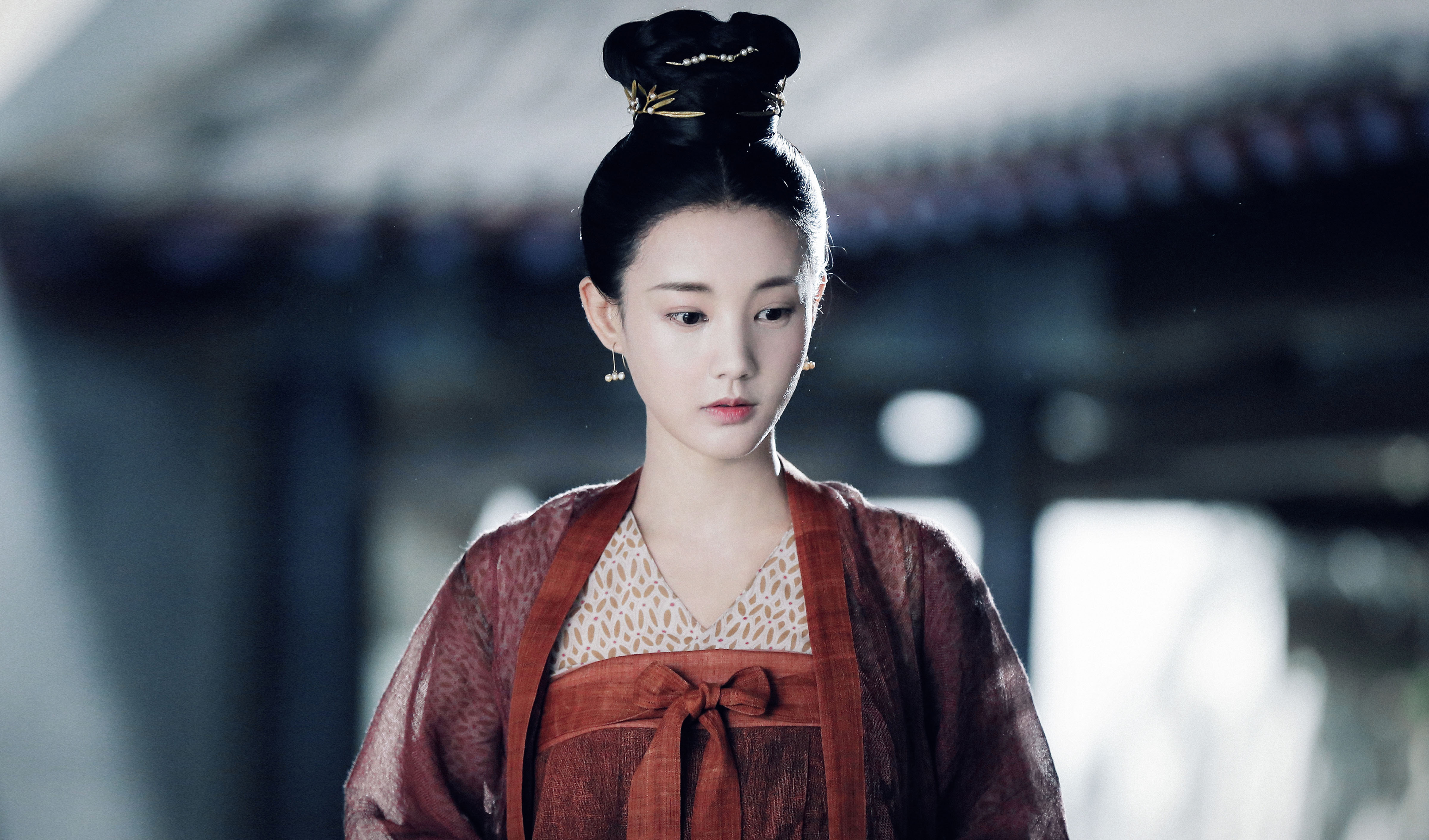 《鹤唳华亭》师生情"太好哭" 罗晋李一桐屏风定情