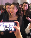 徐峥娶了真的小龙女吧？ 47岁陶虹生图少女感满满