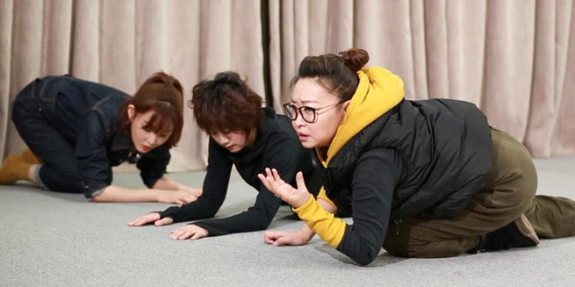 幕后：演员必须有两个“我” 表演是成年人的游戏