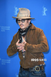 電影《水俁病》柏林首映 約翰尼·德普痞帥亮相