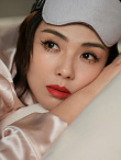 美人失眠什么样？刘涛失眠妆袭人 红唇妩媚动人