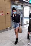 许光汉章若楠抵达厦门 电影《你的婚礼》将开机