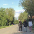 鄭愷夫婦牽手逛公園被偶遇 苗苗腰身粗壯疑有孕