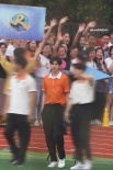 《奔跑吧》曝路透 蔡徐坤王嘉尔同框引大厂回忆