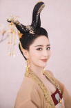 夢(mèng)回大唐！佟麗婭唐裝造型眉目如畫(huà) 一顰一笑絕美