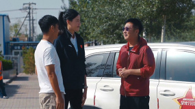 《溫暖有光放映隊(duì)》隊(duì)員走進(jìn)銀川原隆 感嘆環(huán)境變化之大