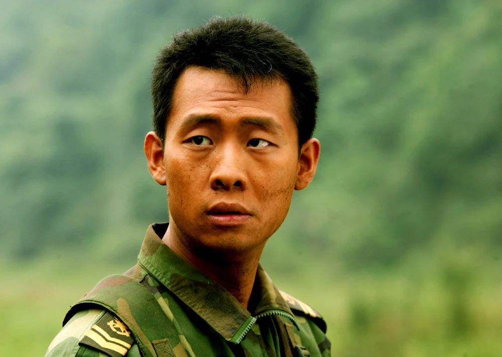 士兵突击到悬崖之上张译你怎么这么拼