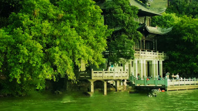 《春江水暖》配收12元嗎？超越時(shí)間的詩(shī)情畫意值得一看