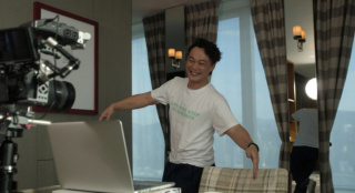 陈奕迅称很久没收入 在家被女儿嫌弃:有点不习惯