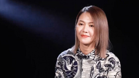 譚維維回憶《英雄贊歌》演唱經(jīng)歷 作曲者女兒講述創(chuàng)作故事