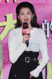 关晓彤《月半爱丽丝》胖妆辛苦 赞搭档邻家亲切
