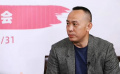 專訪《戰(zhàn)旗飄飄》導(dǎo)演余濤：用商業(yè)片的節(jié)奏 講述主旋律故事