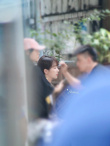 杨紫《女心理师》曝路透 穿西装的打工人造型养眼