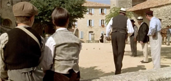 《母亲的城堡》：普罗旺斯不止有玫瑰，还有她