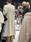 產(chǎn)后首現(xiàn)身！吉吉和媽媽逛街 產(chǎn)女2月后身材恢復(fù)