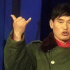 農(nóng)民歌手朱之文走紅后，村民最初的假意愛戴，都是為日后剝他的皮