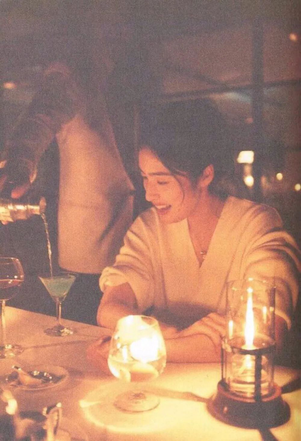 看來看去，還是她瀟灑
