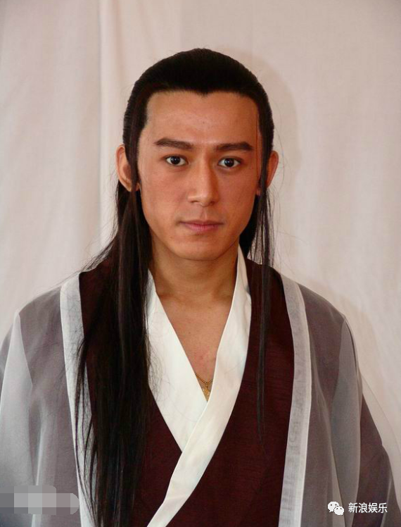 當(dāng)年的顏值，還是一去不復(fù)返了...