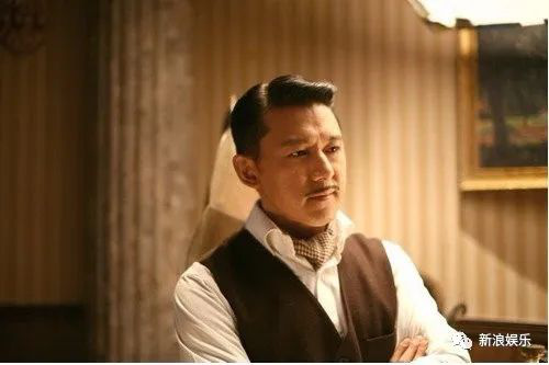 當(dāng)年的顏值，還是一去不復(fù)返了...