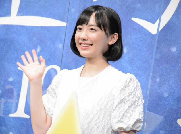 9月3日東京蘆田愛菜出席電影《星之子》完成報告見面會