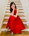38歲的安妮·海瑟薇美翻了！穿抹胸長裙秀迷人曲線
