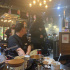 薛之謙現(xiàn)身趙英俊生前所開(kāi)飯店 打扮低調(diào)低頭不語(yǔ)