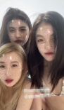 李嫣小苹果与好友三亚度假 穿性感泳衣晒合照