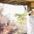 板野友美分享與丈夫結(jié)婚照 穿傳統(tǒng)婚服笑容幸福