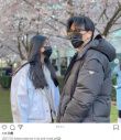 陈坤儿子晒与美女合照 同站樱花树下引恋情猜测