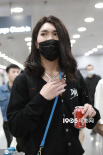 美女哪位？《創(chuàng)4》韓美娟機(jī)場(chǎng) 長(zhǎng)發(fā)飄飄風(fēng)情萬(wàn)種