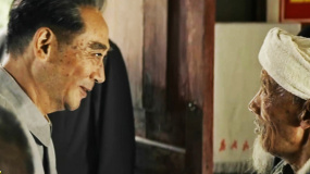 二十六年饰演周总理七十余次 刘劲回忆总理晚年的点点滴滴