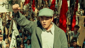 电影《1921》北京首映 《革命者》回李大钊故乡河北首映