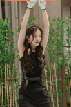 敲在心房上！楊冪工裝背心造型 打架子鼓又颯又野
